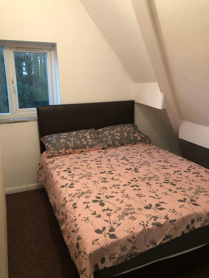 Treetops Flat2 Hall Green B28 Birmingham Ngoại thất bức ảnh