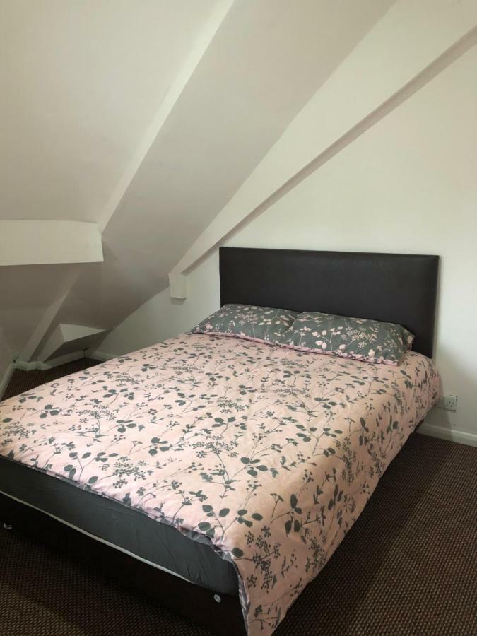Treetops Flat2 Hall Green B28 Birmingham Ngoại thất bức ảnh