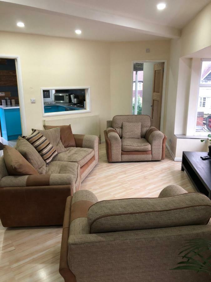 Treetops Flat2 Hall Green B28 Birmingham Ngoại thất bức ảnh